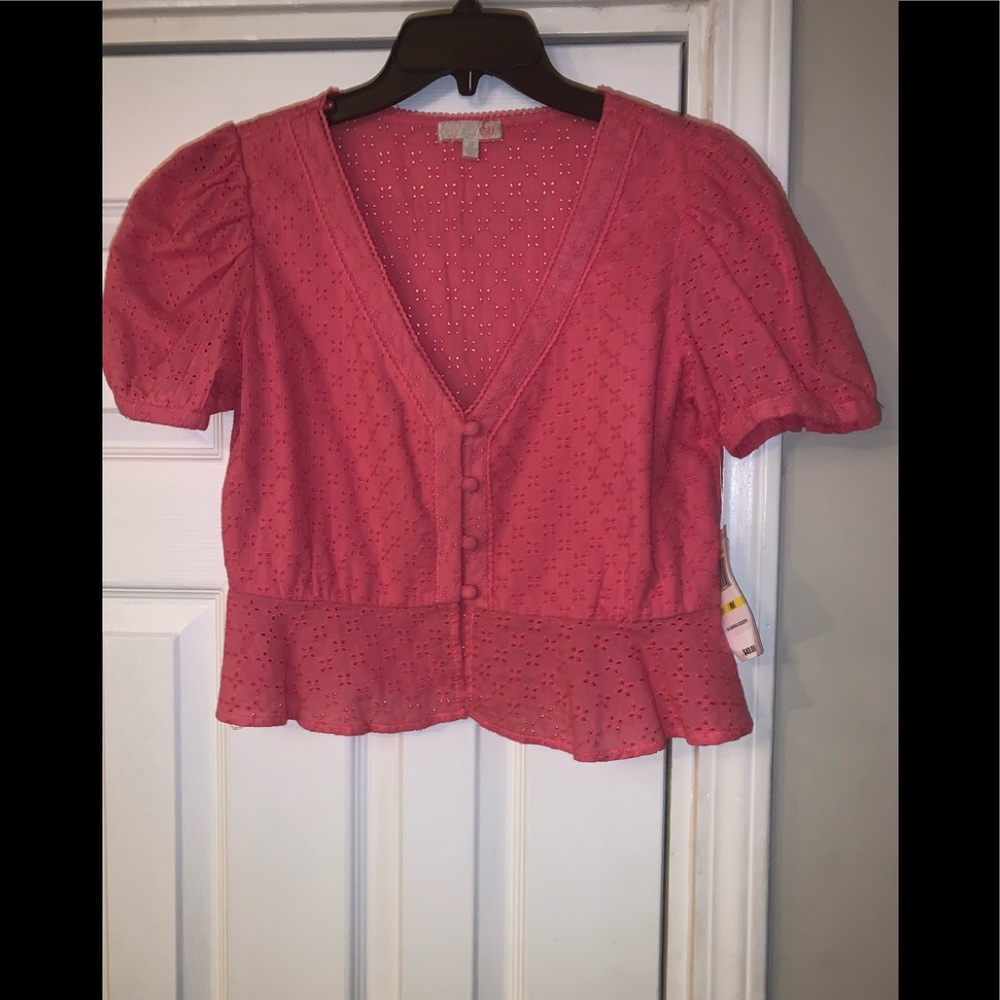 NWT, Gianni Bini Coral Eyelet Top, Size Medium